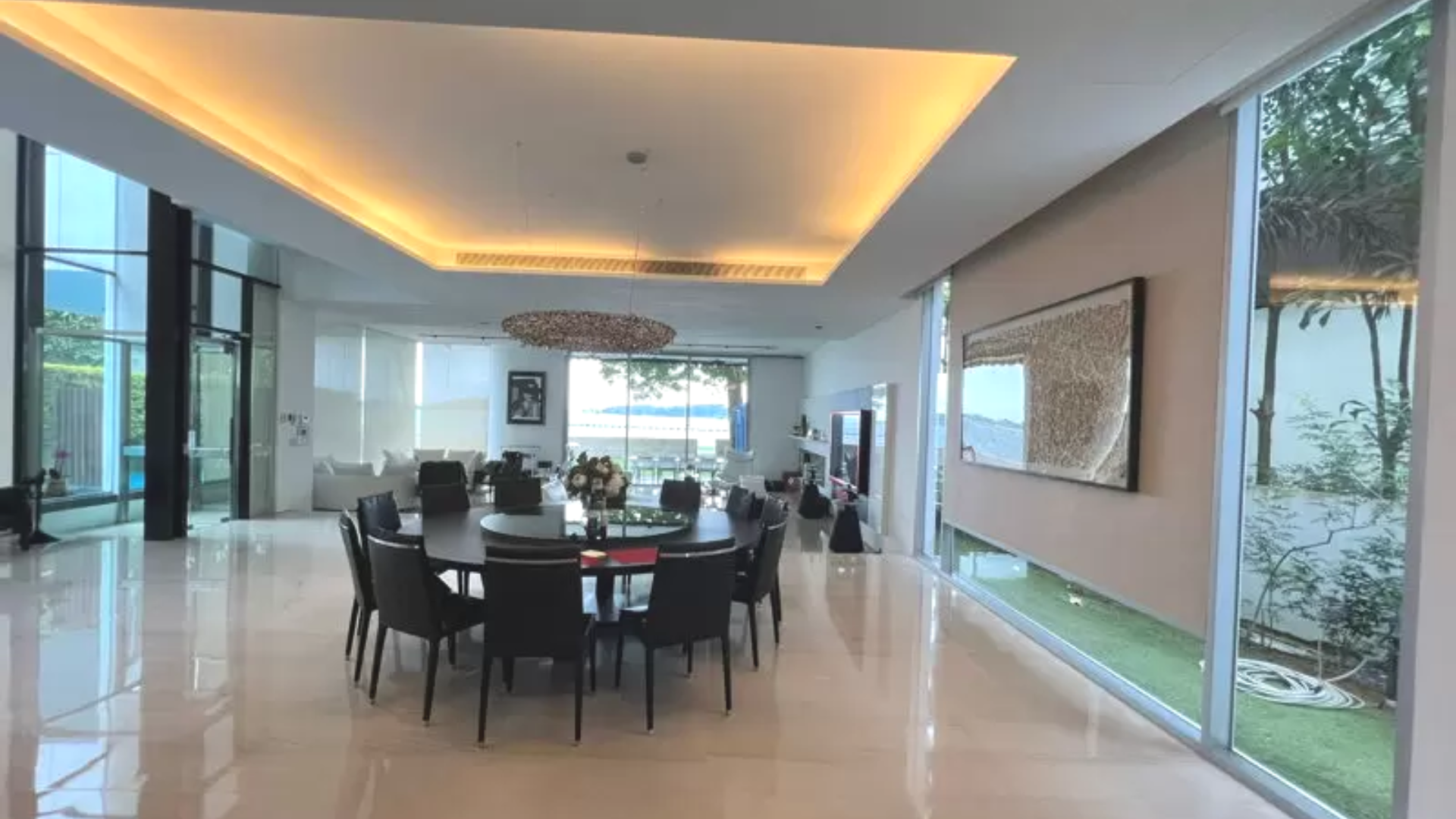 105 Cove Grove Singapore luxury landed homes dining area