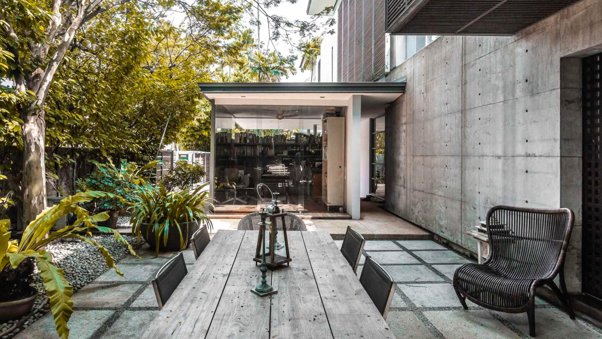 Coronation Road West luxury house in Singapore