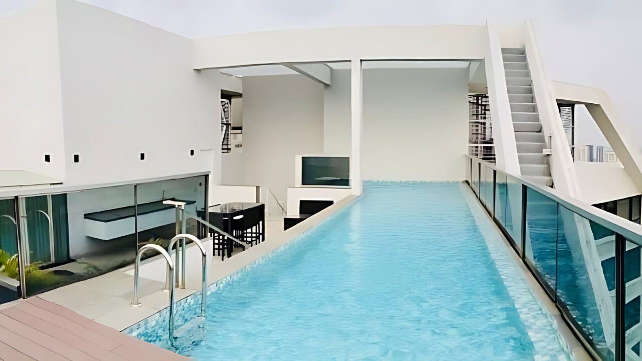 Trilight Singapore luxury apartments rooftop private swimming pool