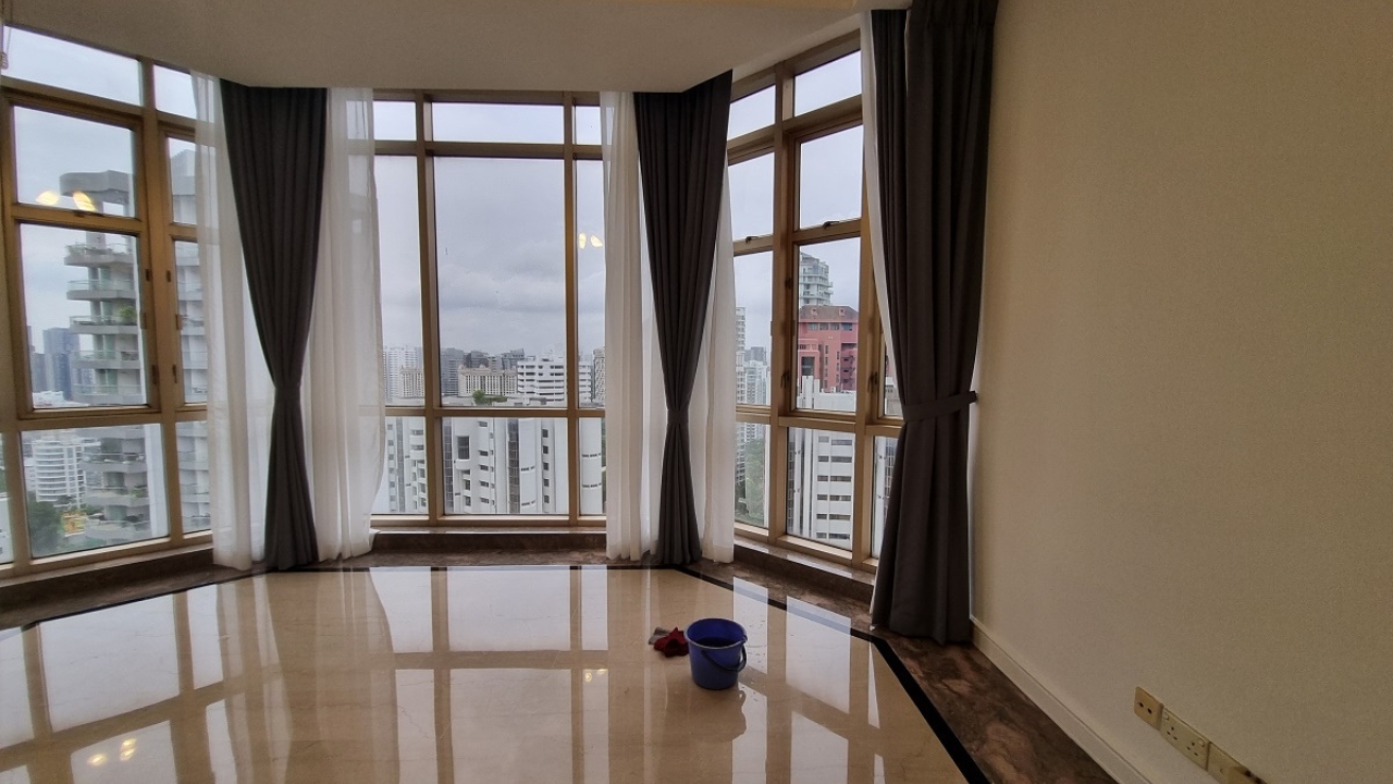 Leonie Condotel Singapore Luxury Apartments Dining Area
