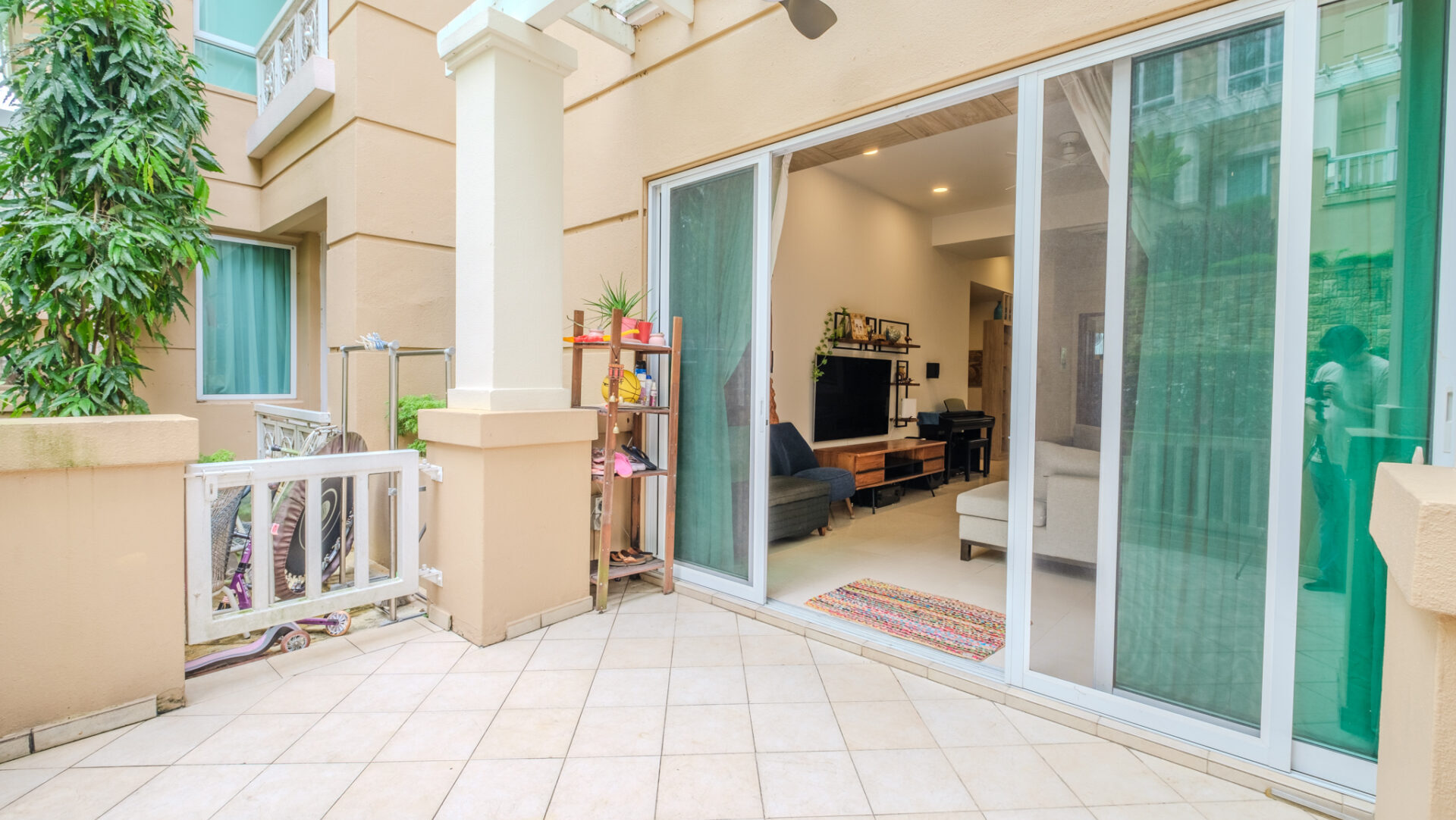 Duchess Crest Balcony Luxury Properties Singapore Luxury Homes