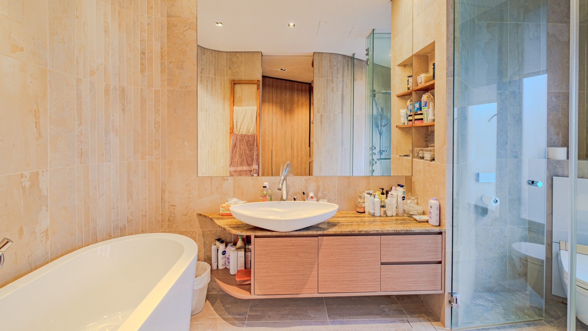 freehold detached house at Hong Kong Park Master Bathroom Luxury Properties Singapore Luxury Homes