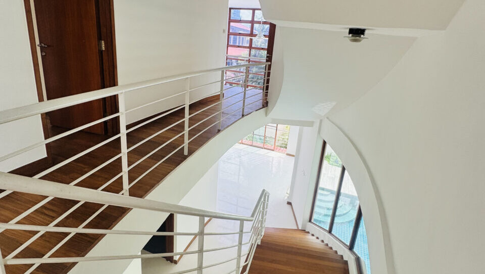 Bournemouth Stairs 4 Luxury Property Singapore Luxury Homes