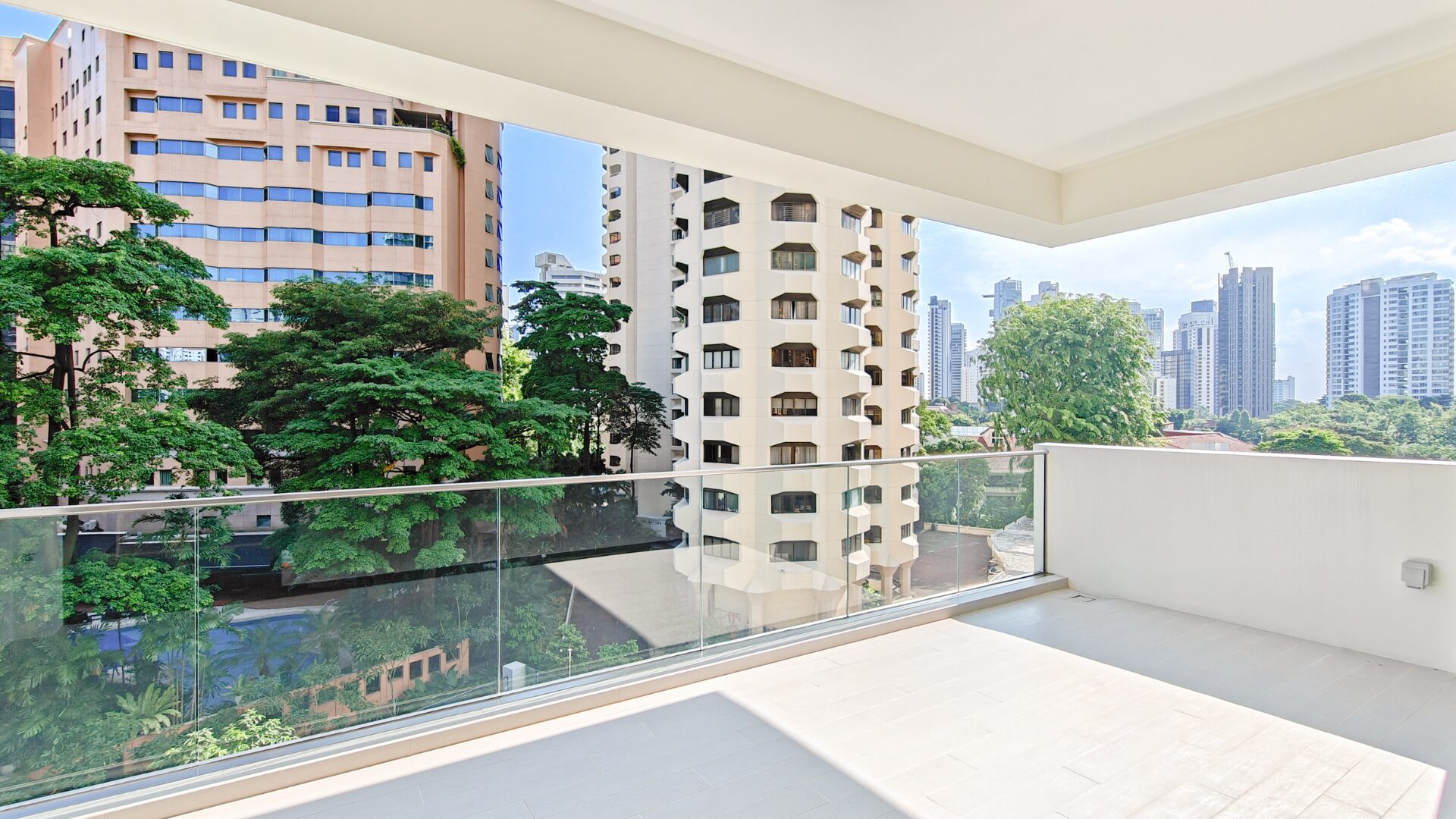 Singapore Luxury Homes presents the finest luxury houses and real estate in SG like Klimt Cairnhill luxury apartments.