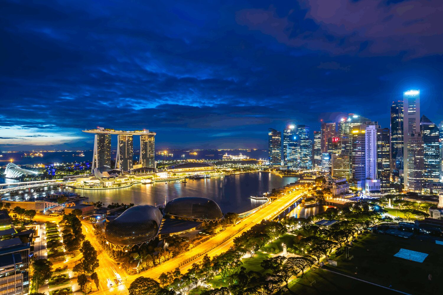 Singapore luxury homes and premium real estate investment market in 2026