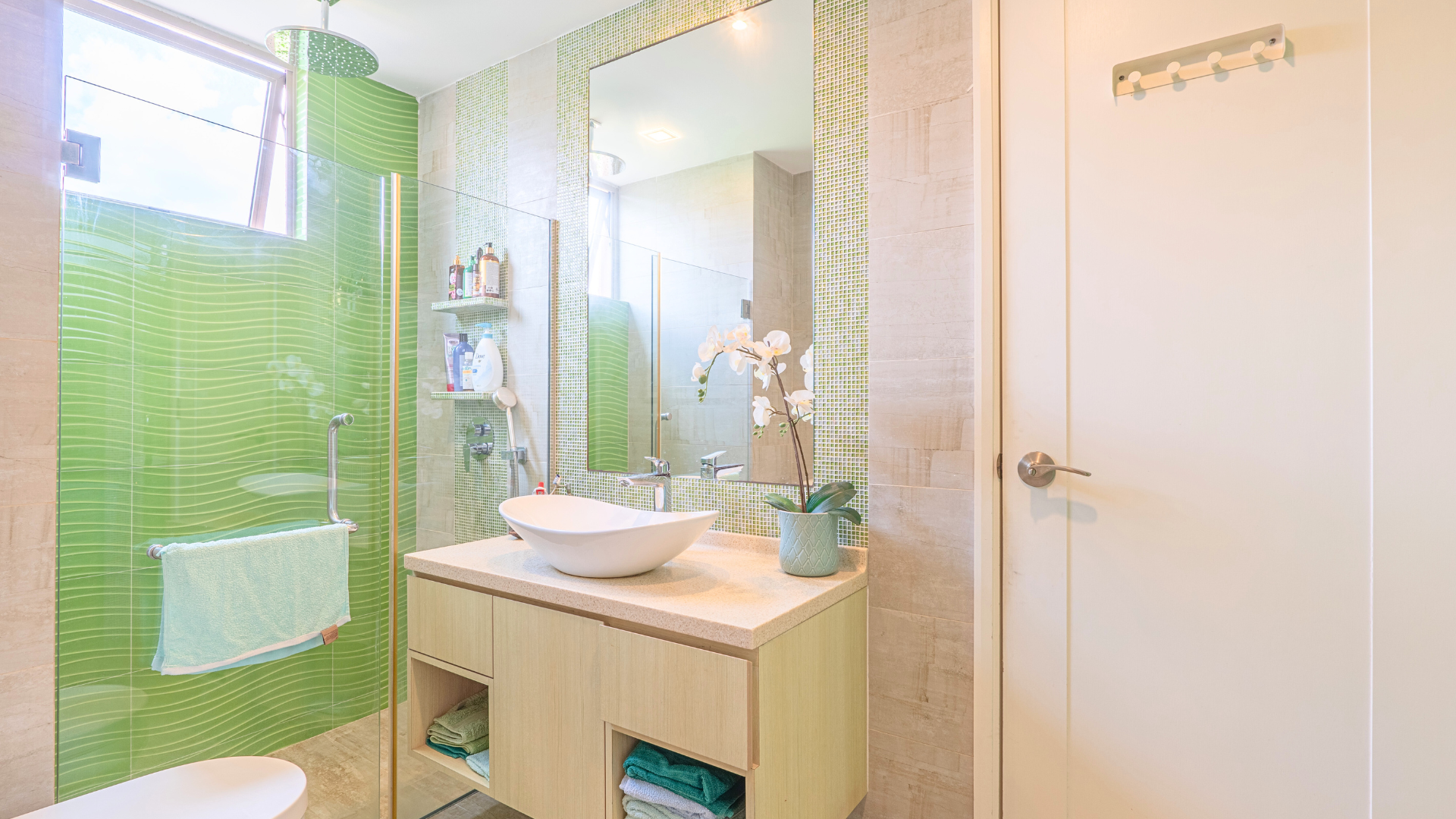 Costa Rhu Singapore luxury apartments bathroom