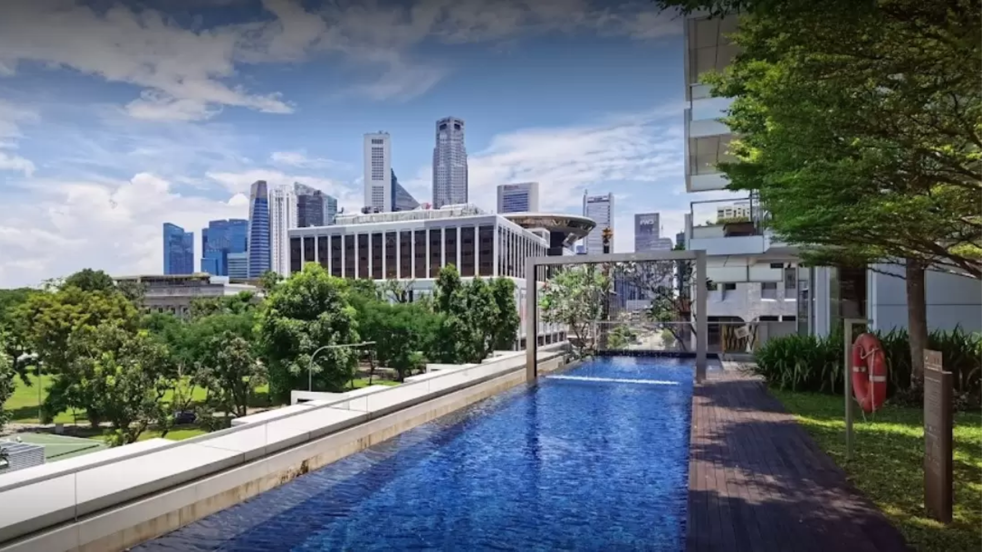 Eden Residences Capitol Singapore luxury apartments rooftop pool