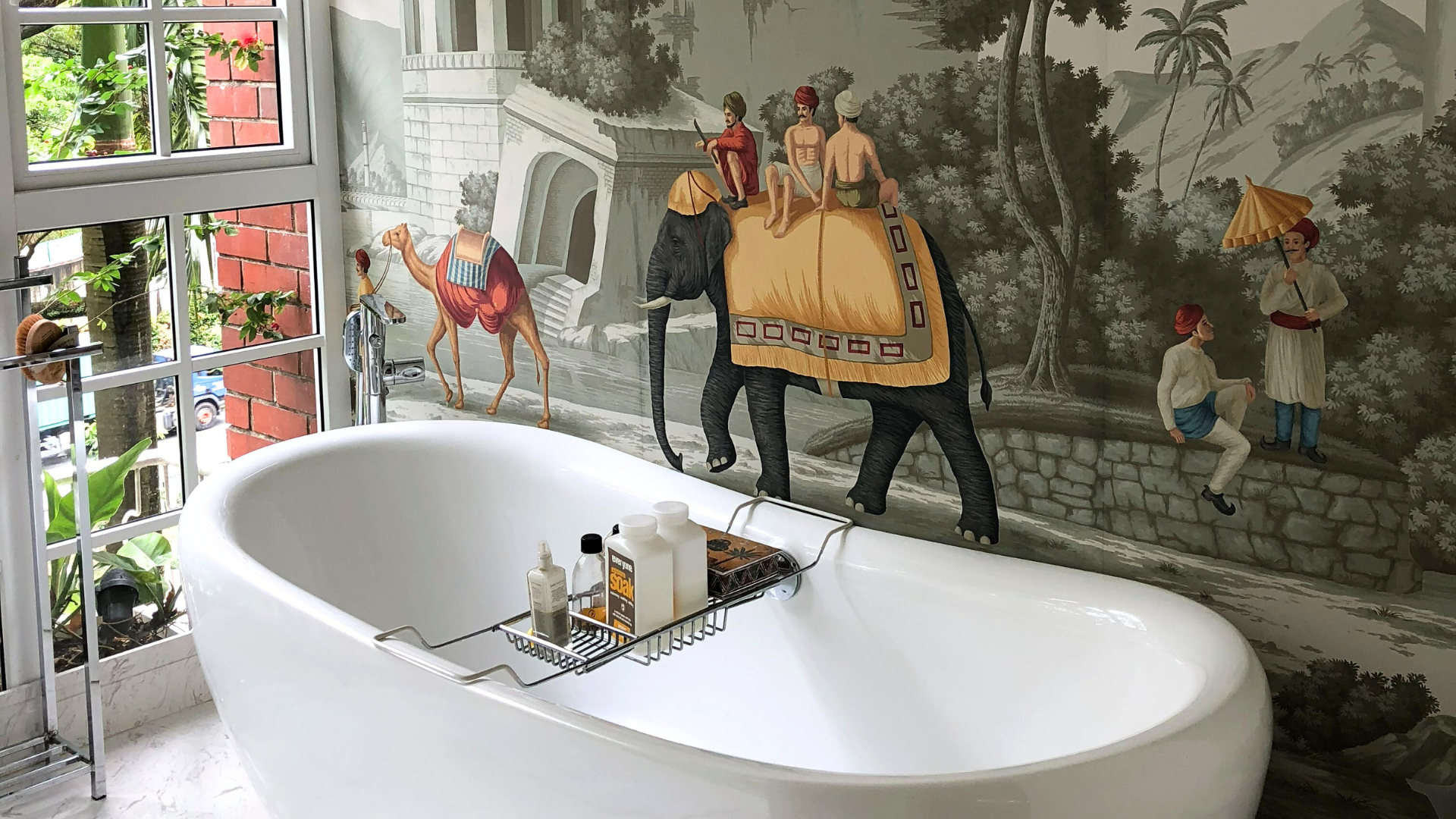Mount Faber Lodge Singapore luxury apartments bathroom