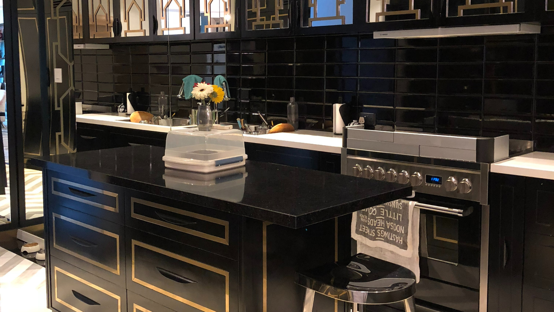 Mount Faber Lodge Singapore luxury apartments kitchen