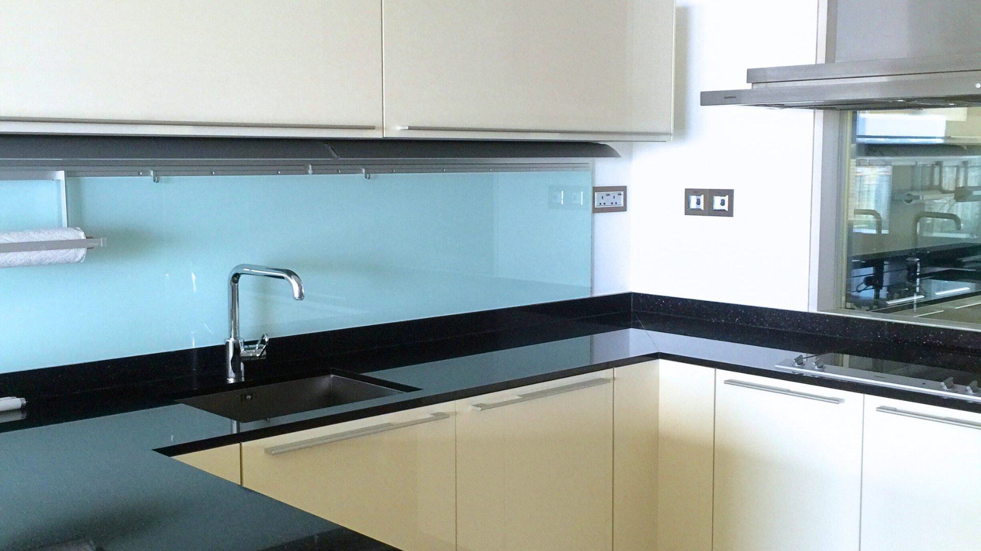 Parkview Eclat Singapore luxury apartments kitchen