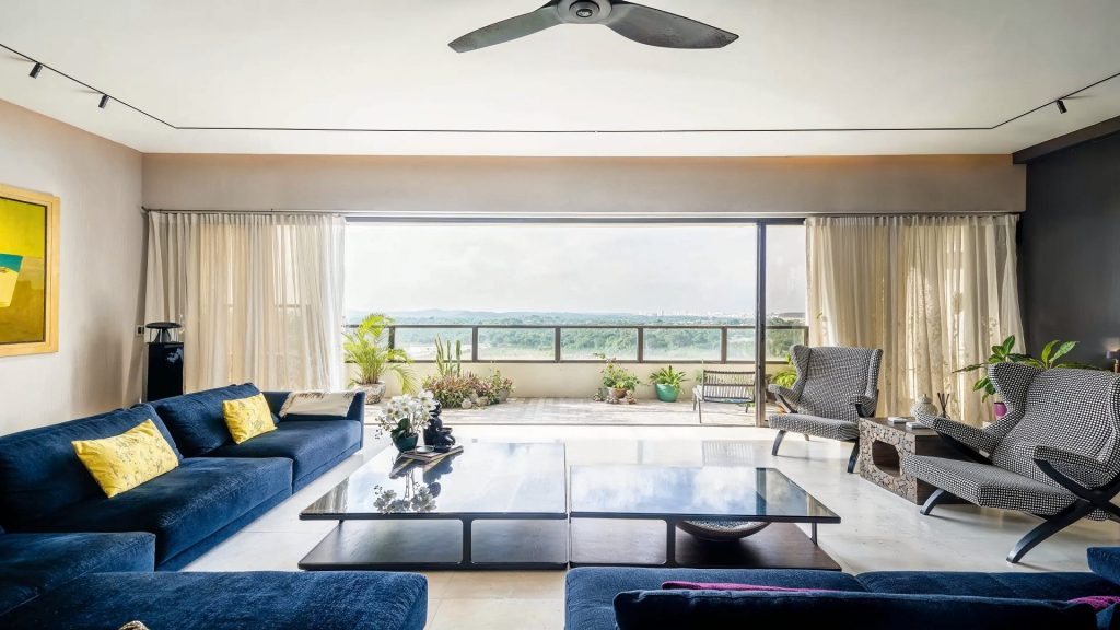 Private house in Singapore at Wing on Life Garden Penthouse