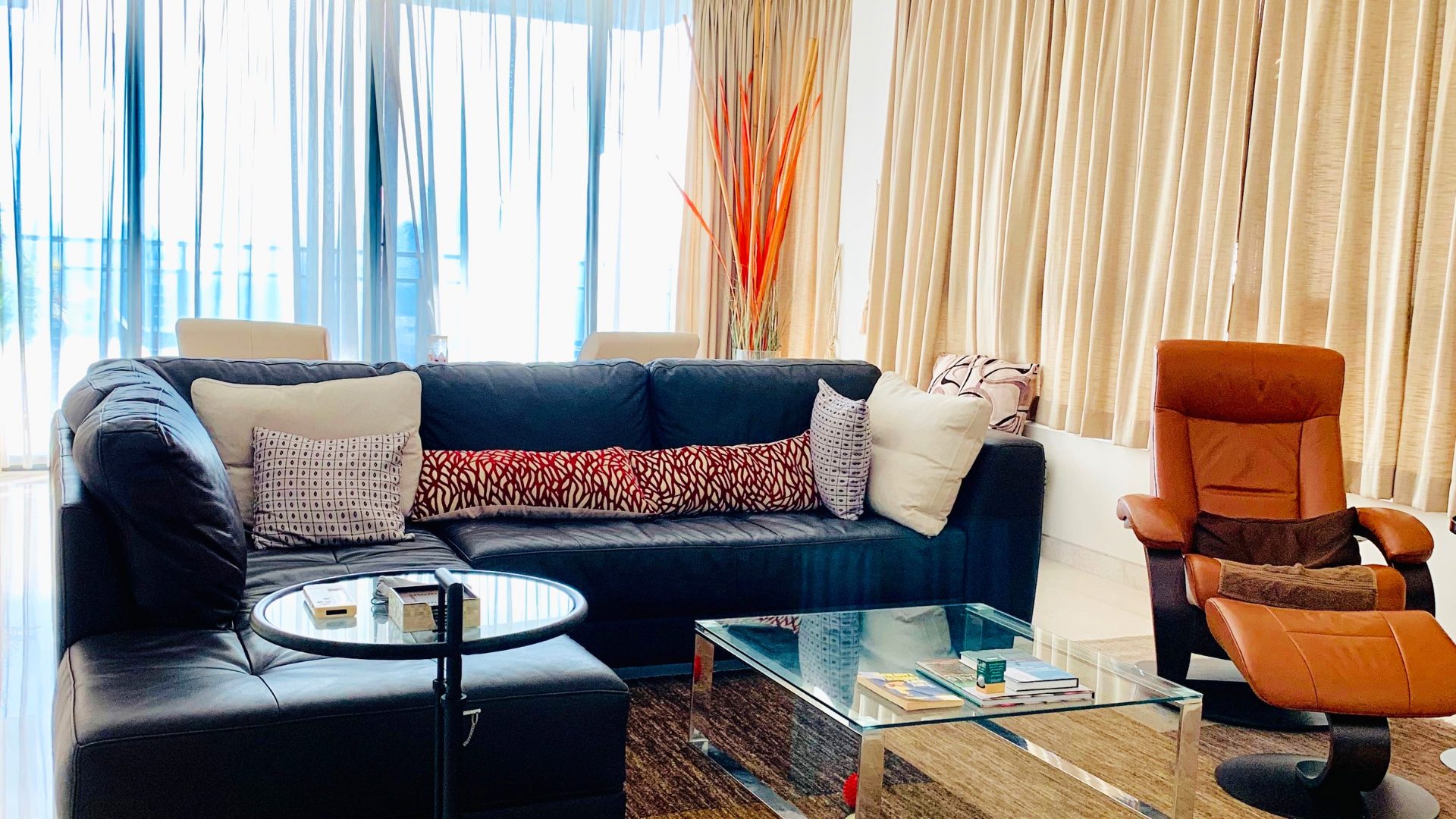 Rivergate Singapore luxury apartments living room
