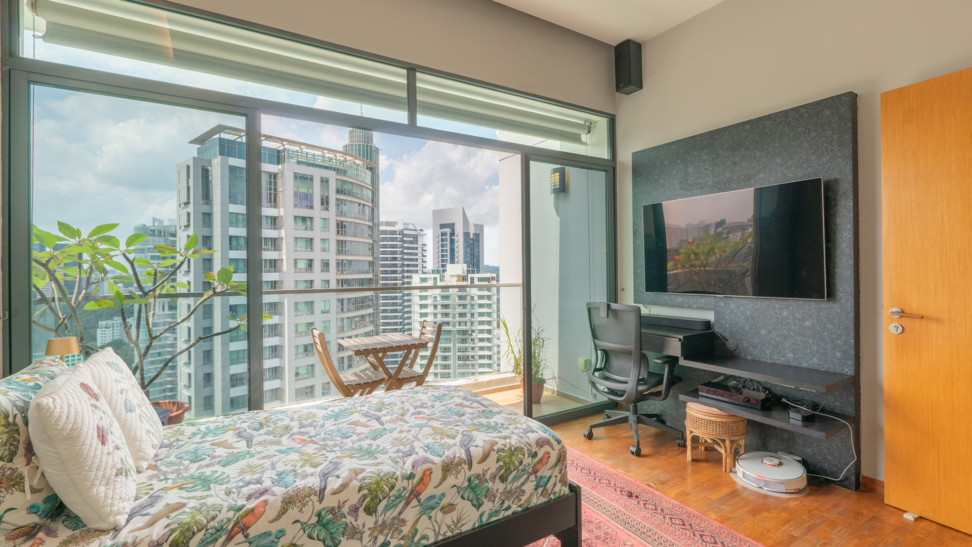 Rochelle at Newton Singapore Luxury Condominium Bedroom