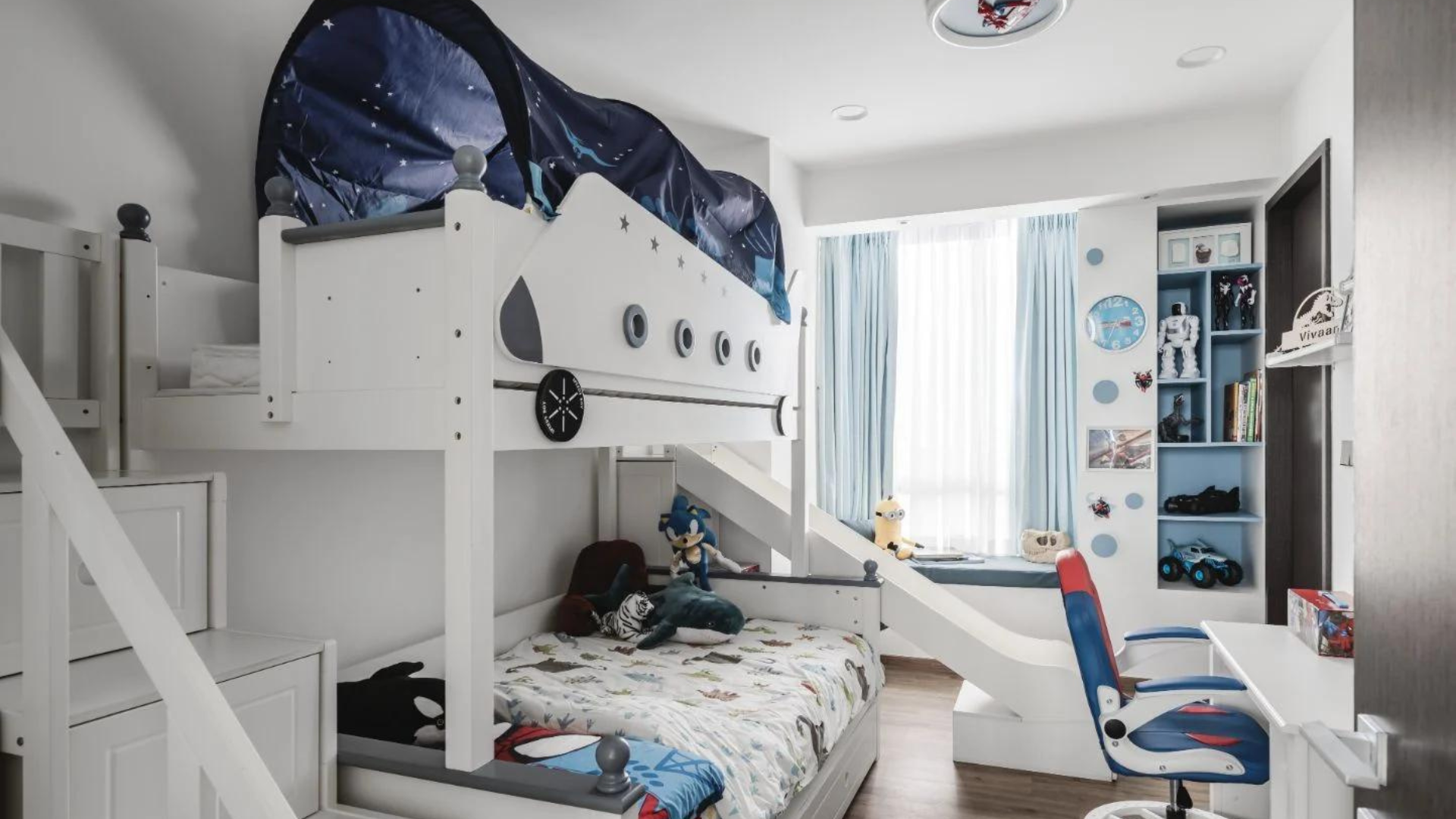 The Grange Penthouse Singapore luxury apartments bedroom